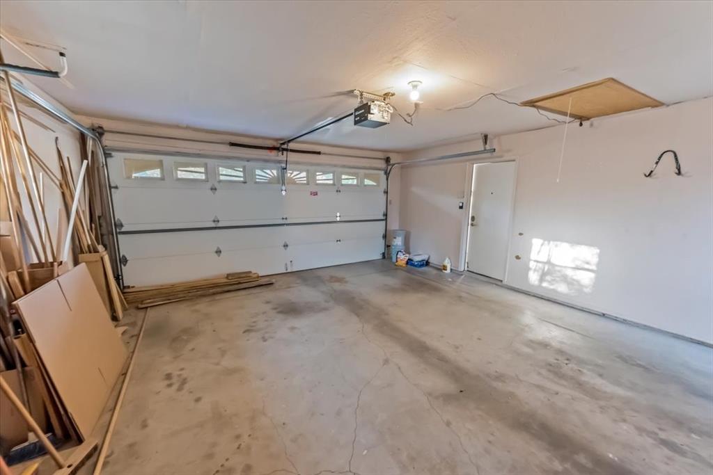 1812 Trinity Drive Property Photo 23