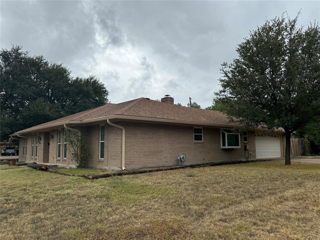 1812 Trinity Drive Property Photo 24