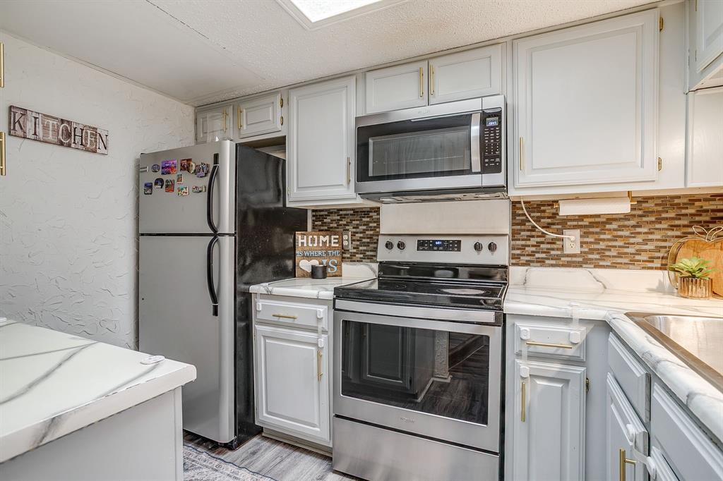 2117 Park Willow Lane D Property Photo 10