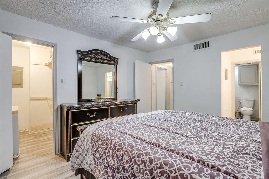 2117 Park Willow Lane D Property Photo 17