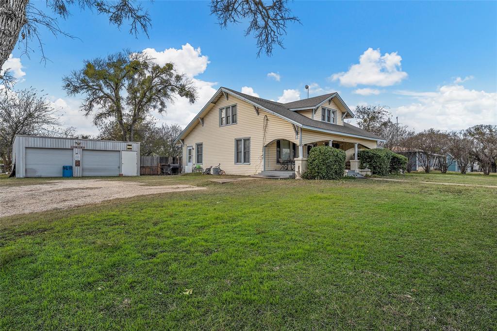306 S Cleveland Property Photo 3