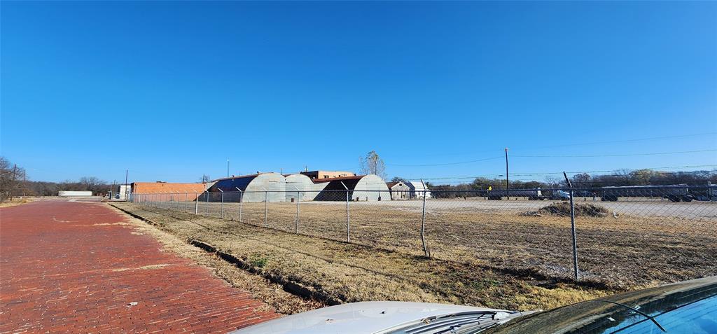 400 N Seaman Property Photo 2