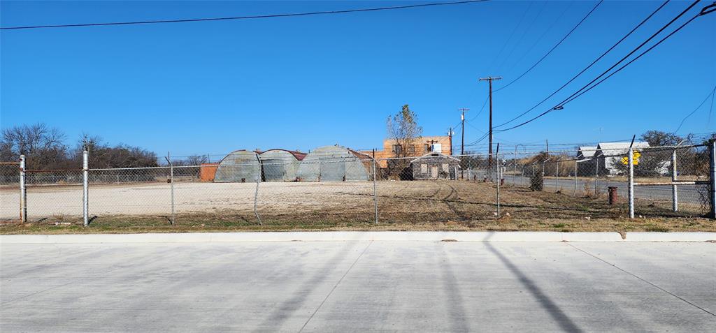 400 N Seaman Property Photo 7