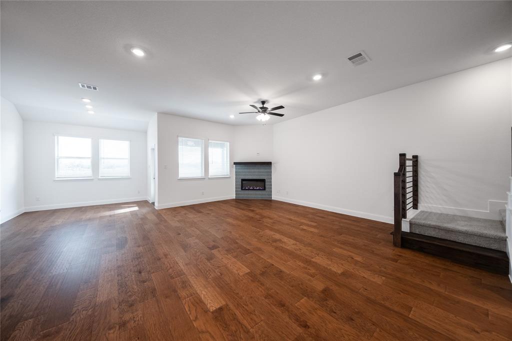 3401 Longfellow Avenue Property Photo 6