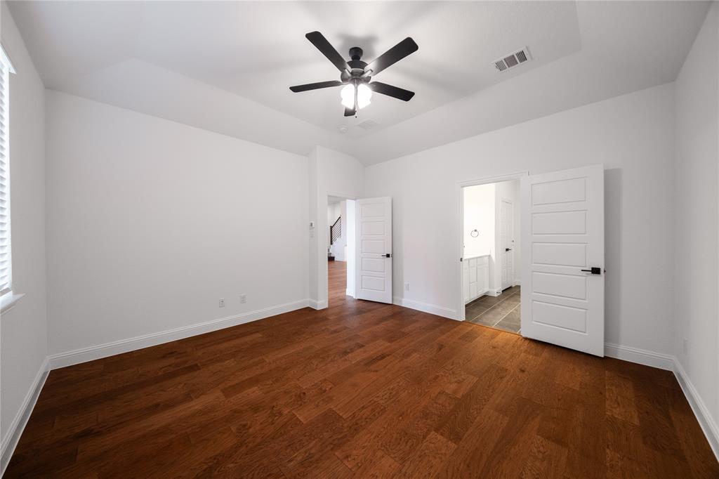 3401 Longfellow Avenue Property Photo 10