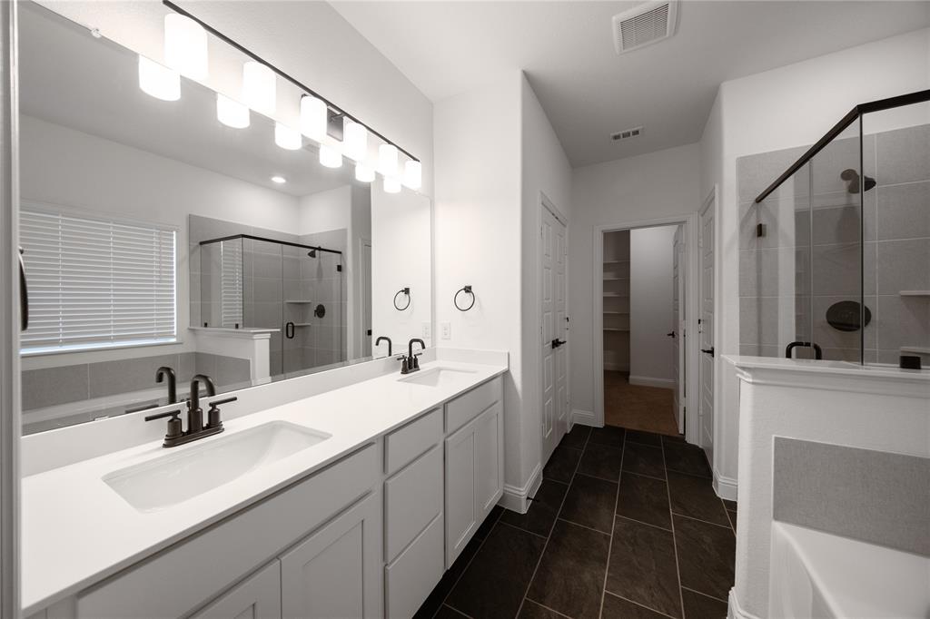 3401 Longfellow Avenue Property Photo 11