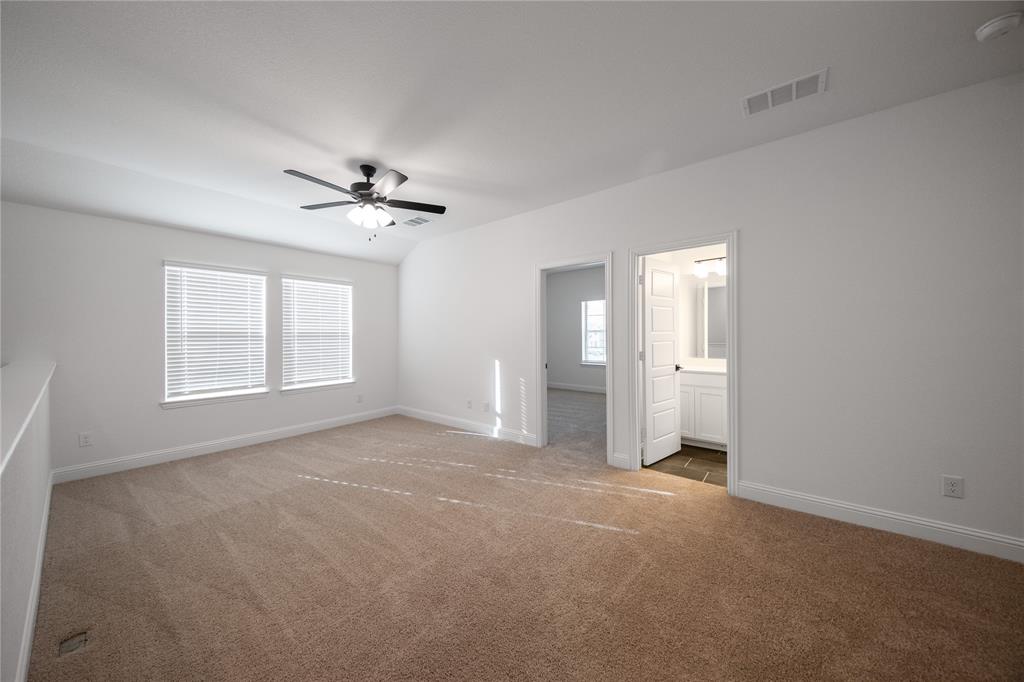 3401 Longfellow Avenue Property Photo 14