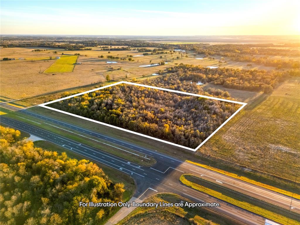 14+/- Commercial Hwy 6 Highway Property Photo 18