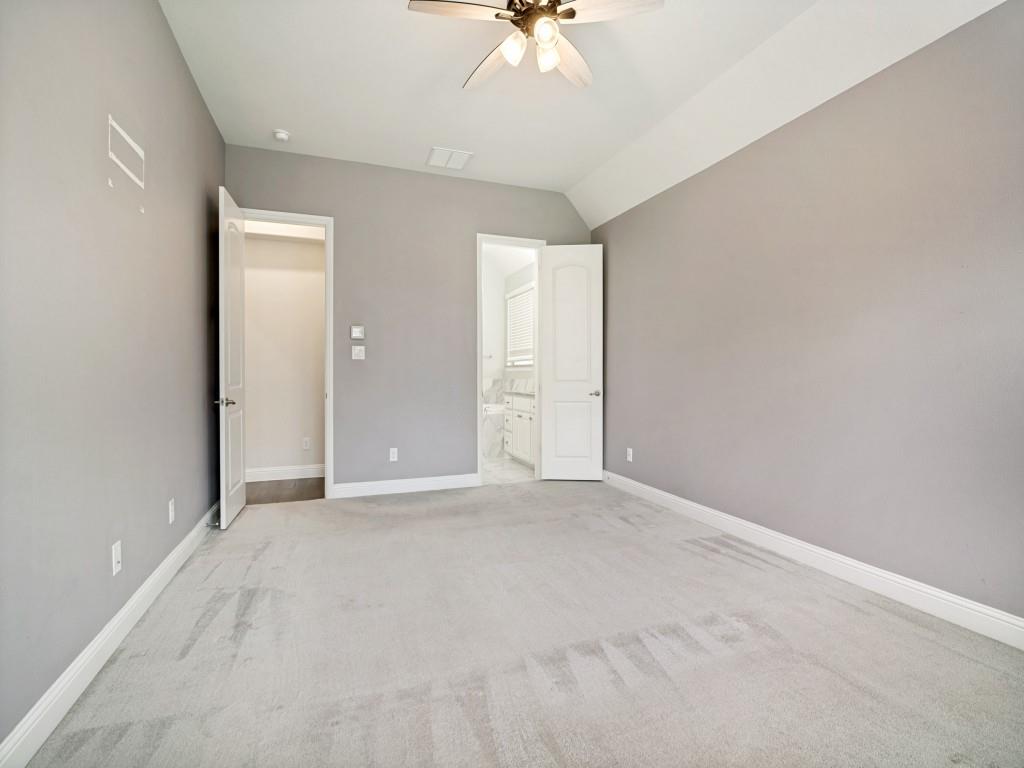 918 Colby Bluff Drive Property Photo 17