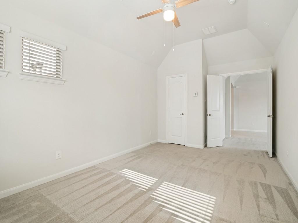 918 Colby Bluff Drive Property Photo 31