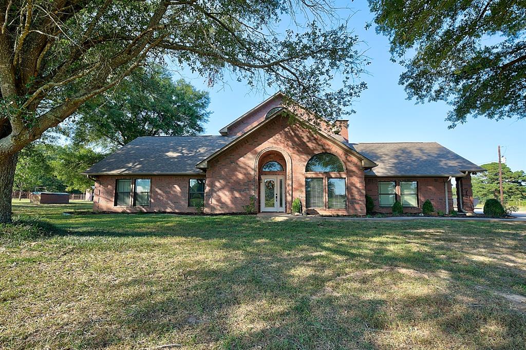 2517 Cr 2110 Property Photo 1
