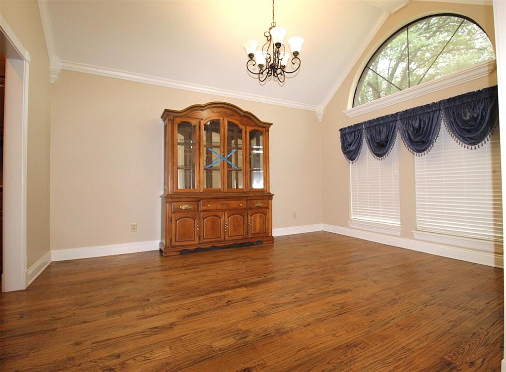2517 Cr 2110 Property Photo 6