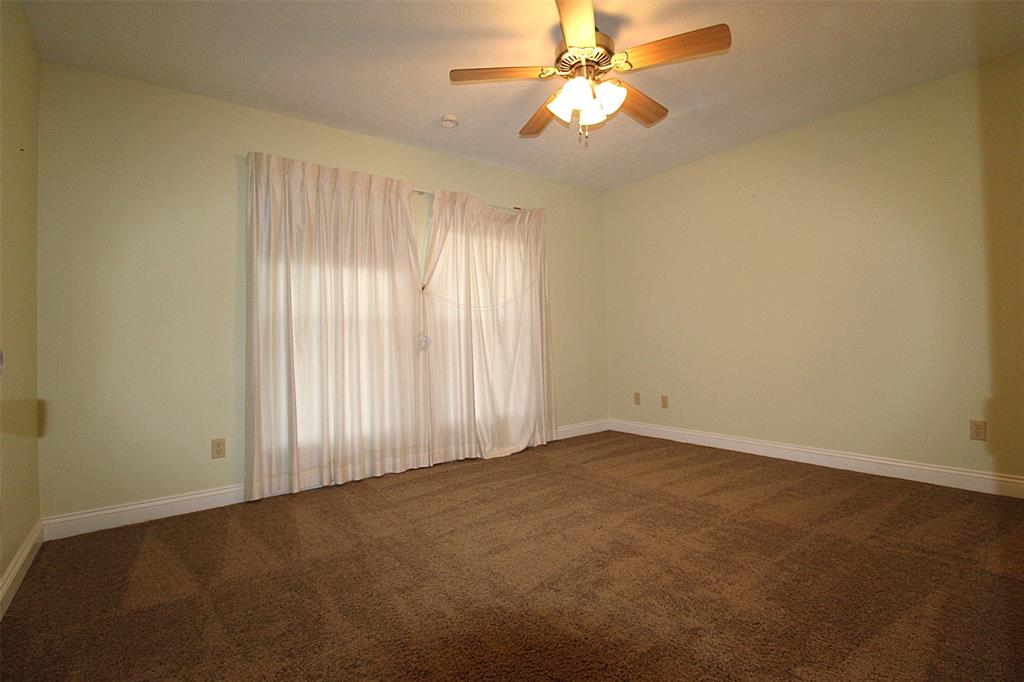 2517 Cr 2110 Property Photo 15