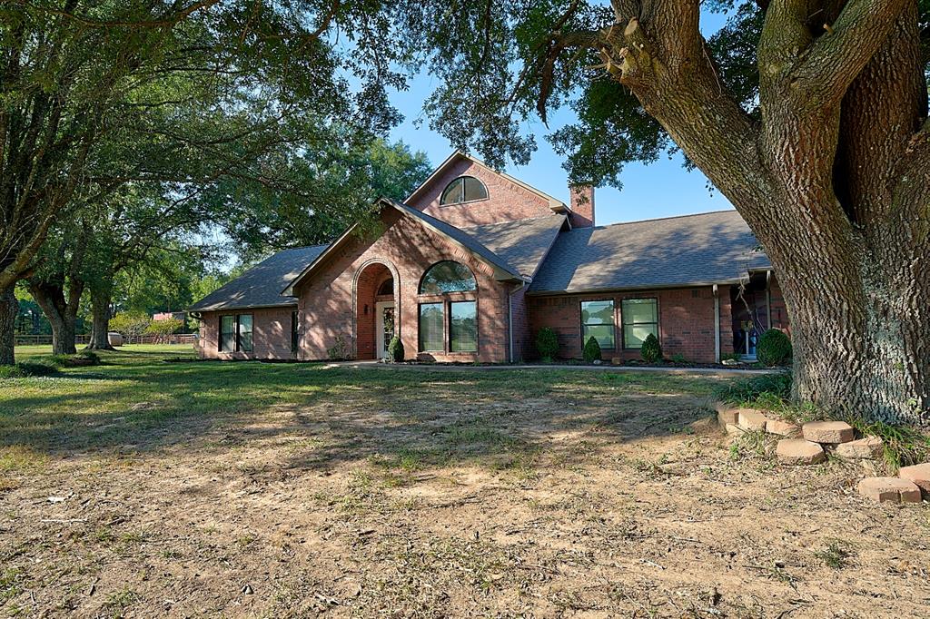 2517 Cr 2110 Property Photo 33