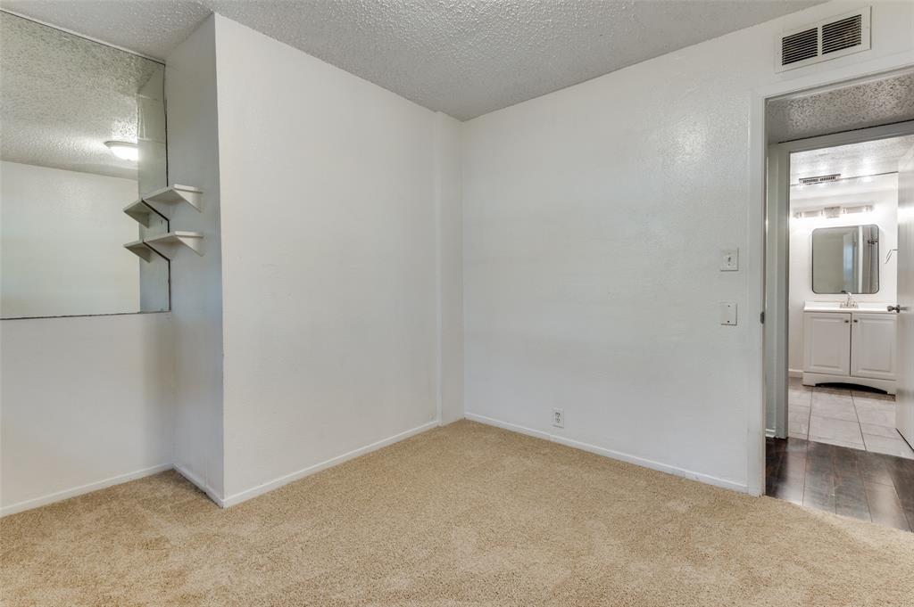 4304 Westminster Drive Property Photo 9