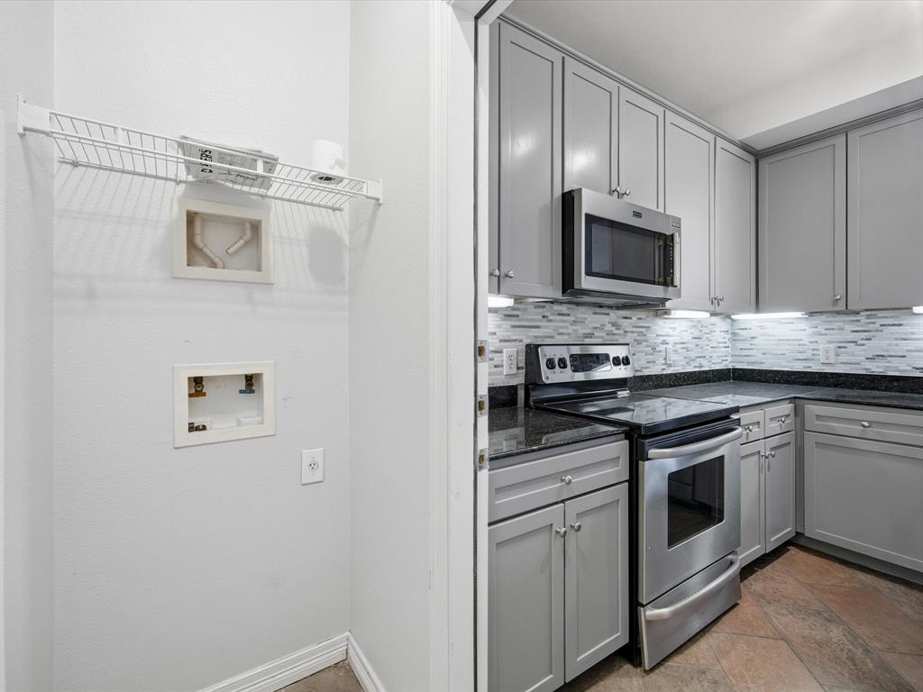 330 Las Colinas Boulevard 614 Property Photo 7