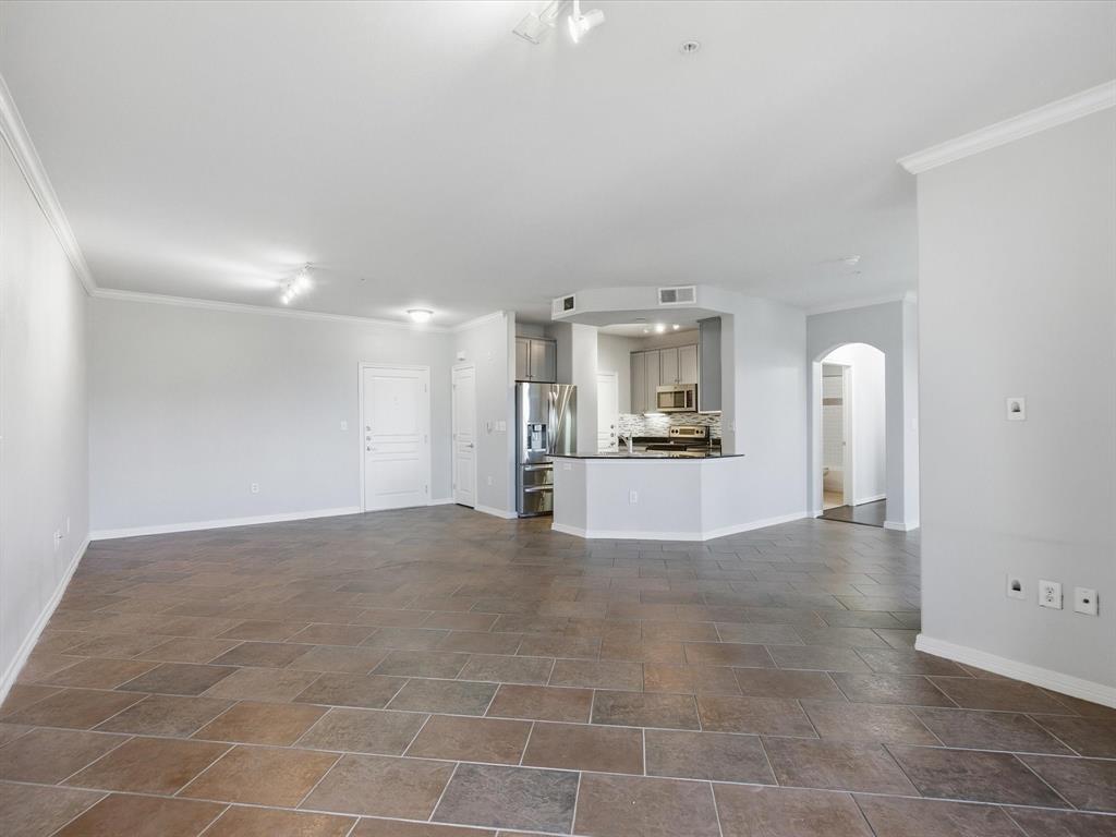 330 Las Colinas Boulevard 614 Property Photo 10