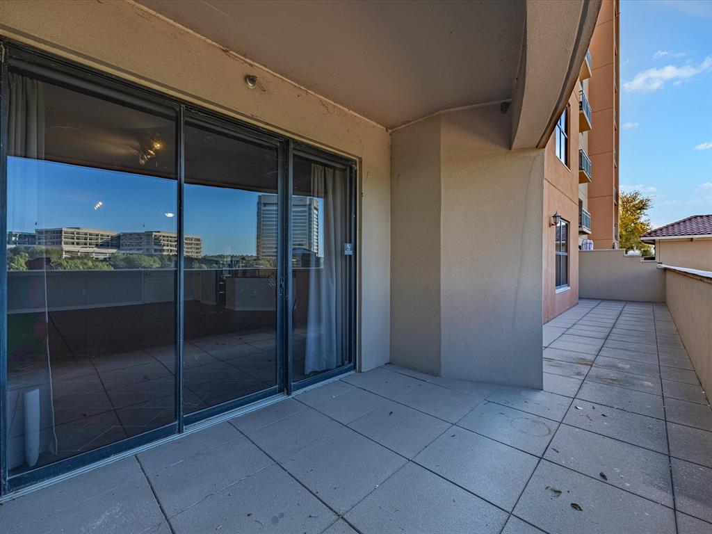330 Las Colinas Boulevard 614 Property Photo 23
