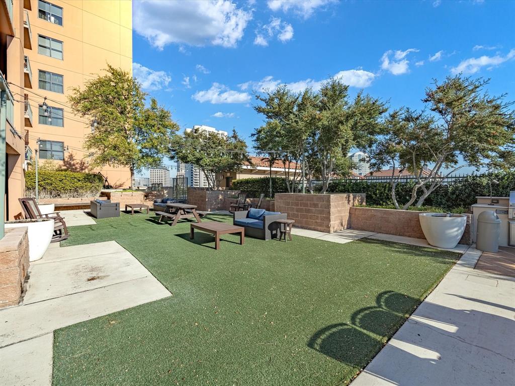 330 Las Colinas Boulevard 614 Property Photo 32
