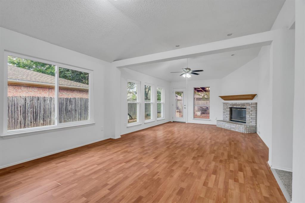 1725 Gainsborough Way Property Photo 10