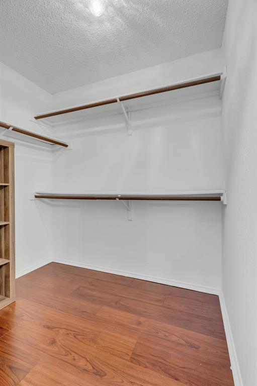 1725 Gainsborough Way Property Photo 17