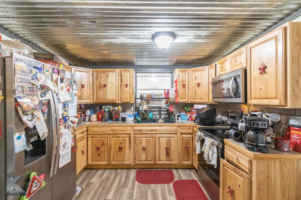 576 Mccartney Lane Property Photo 10