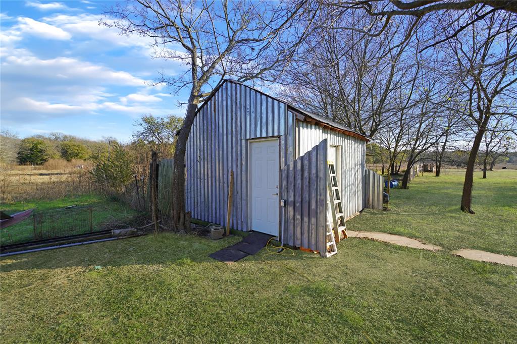 4470 County Road 2208 Property Photo 35