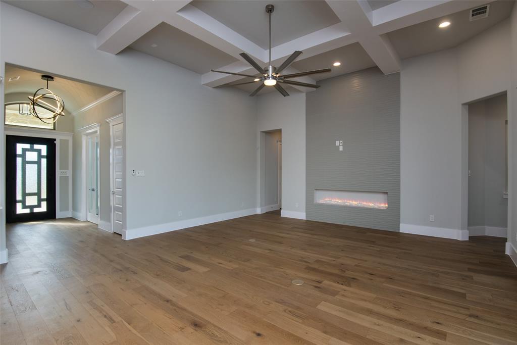 7856 Texas Prairie Trail Property Photo 4
