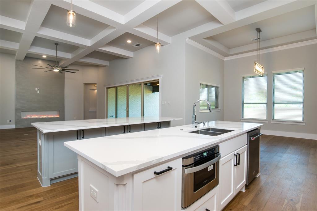 7856 Texas Prairie Trail Property Photo 8