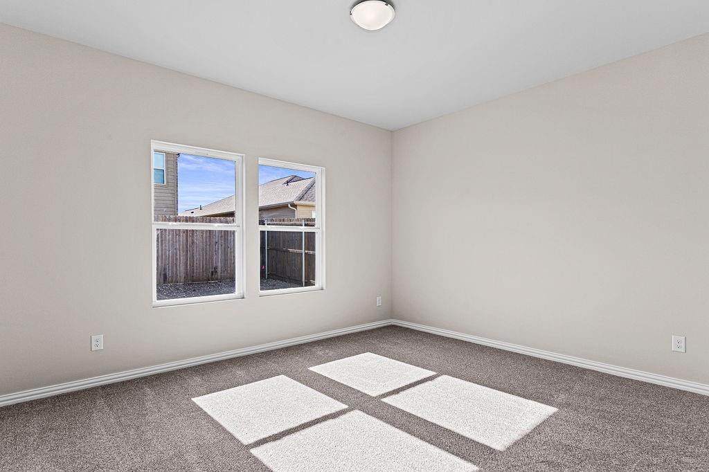 209 Lead Creek Drive Property Photo 16