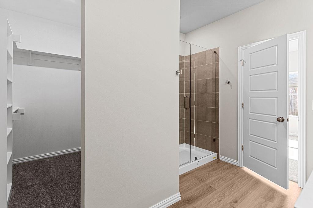 209 Lead Creek Drive Property Photo 19