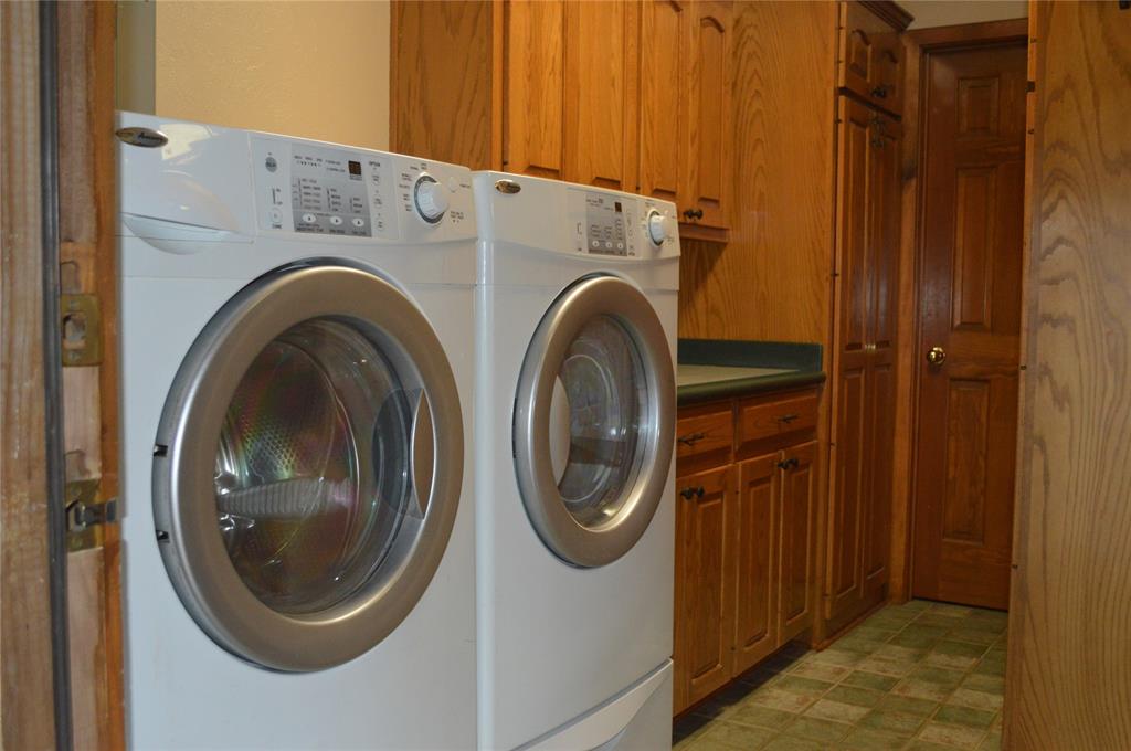 1765 Crabapple Property Photo 9