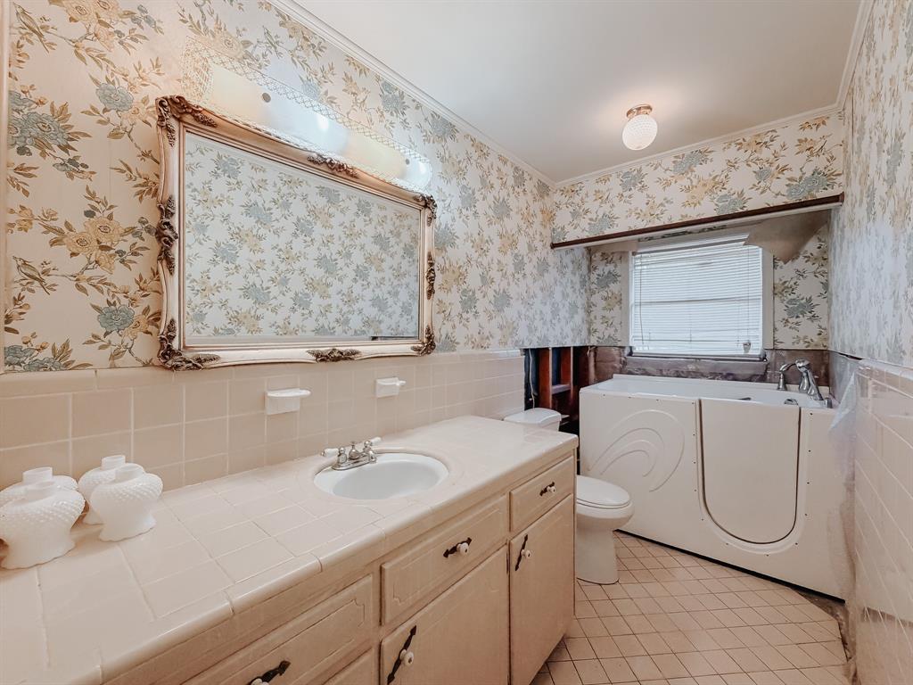 15410 E State Highway 31 Property Photo 7