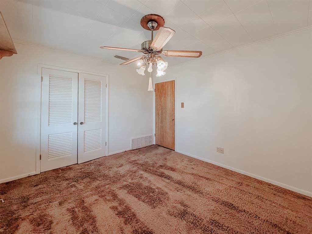 15410 E State Highway 31 Property Photo 9