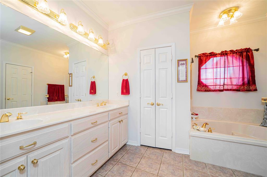 1855 Phillips Springs Road Property Photo 13