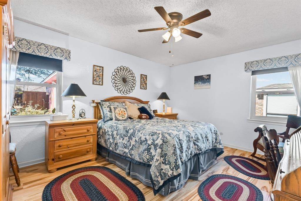 1115 36th Street Property Photo 15