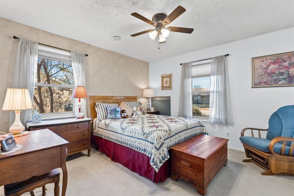 1115 36th Street Property Photo 20