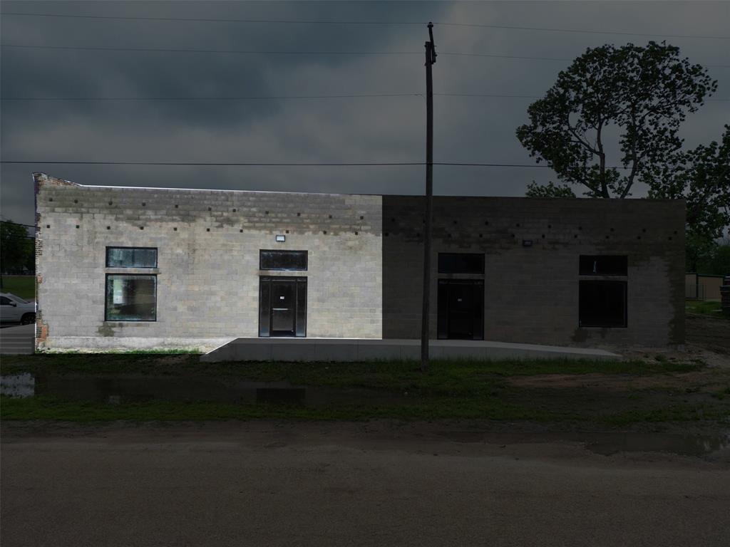 116 E Calhoun Street Property Photo 4
