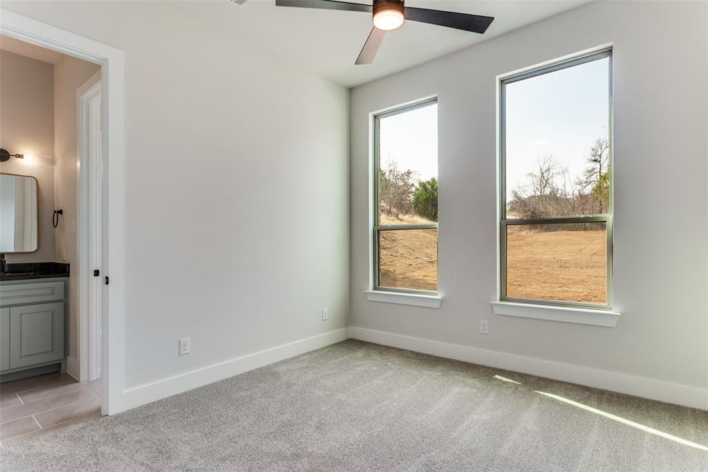 521 Aermotor Loop Property Photo 26