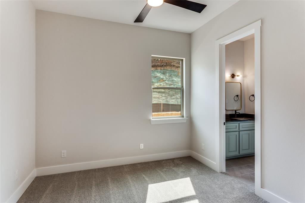 521 Aermotor Loop Property Photo 27