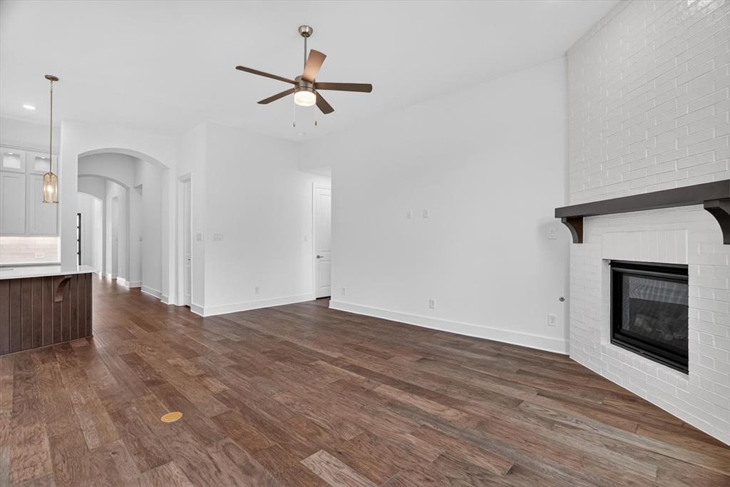 7825 Winterbloom Way Property Photo 11
