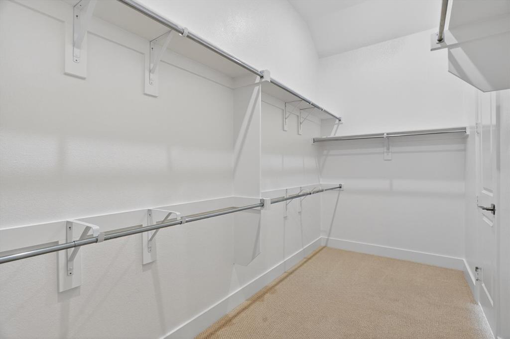 7825 Winterbloom Way Property Photo 14