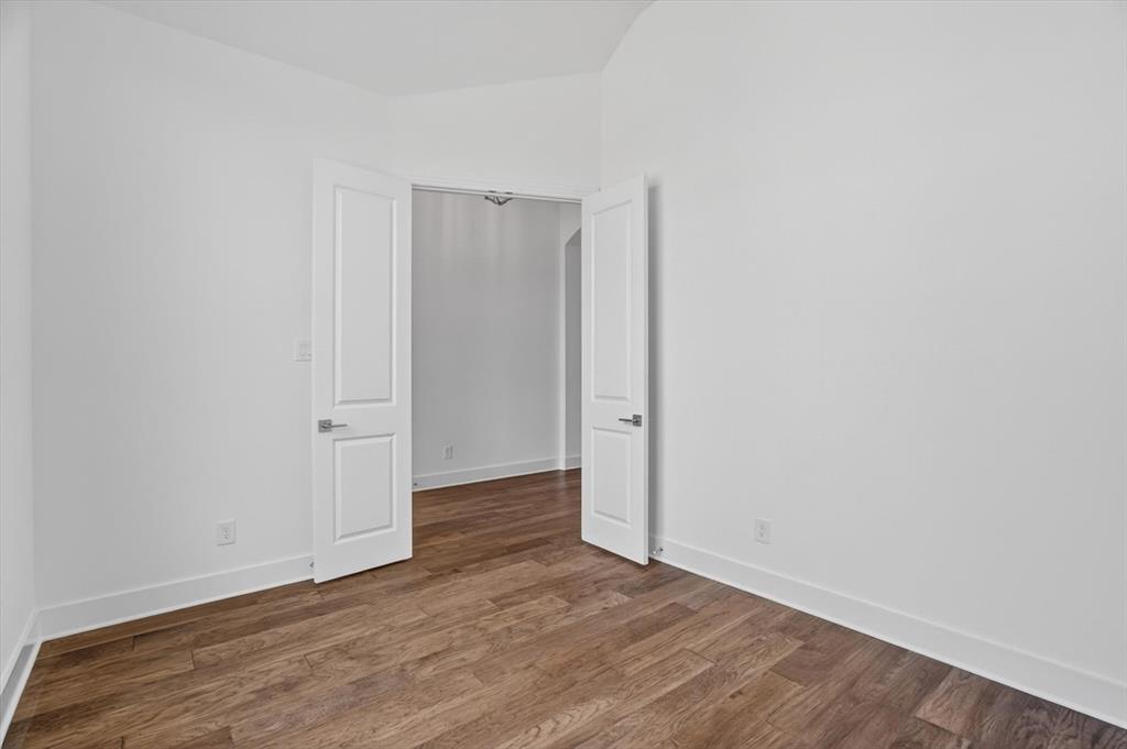 7825 Winterbloom Way Property Photo 15