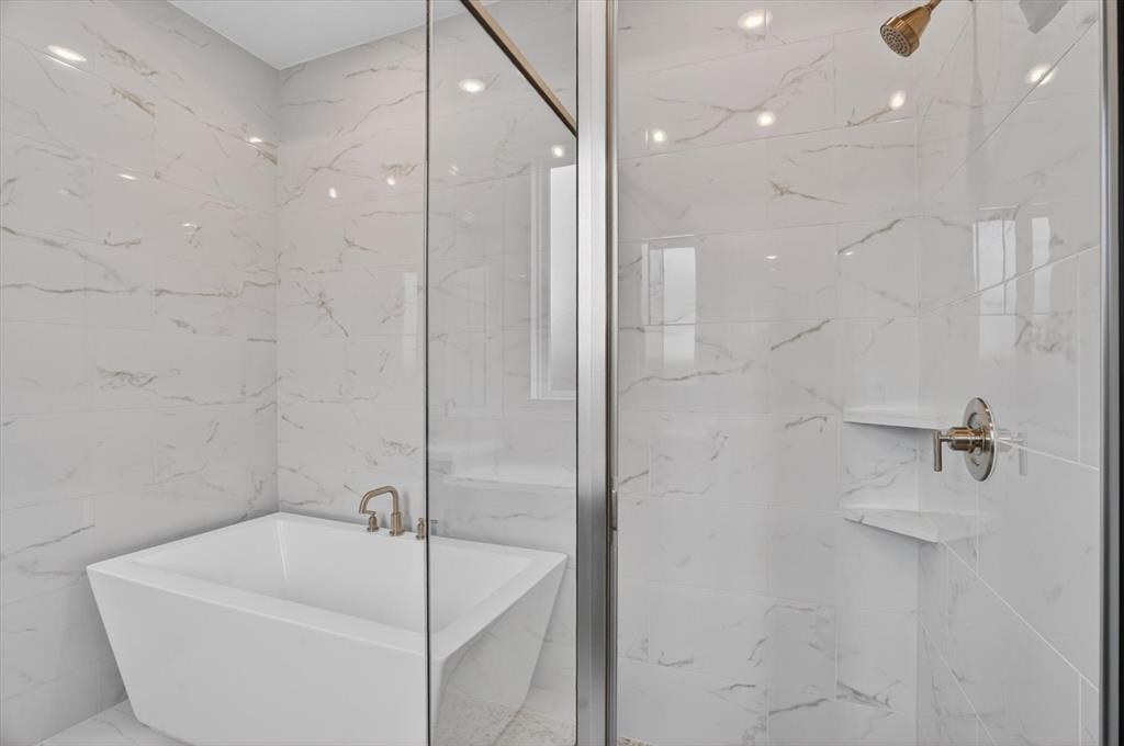 7825 Winterbloom Way Property Photo 16