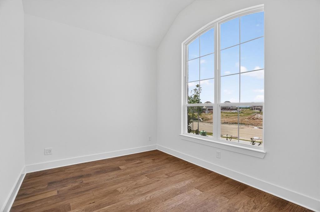 7825 Winterbloom Way Property Photo 19