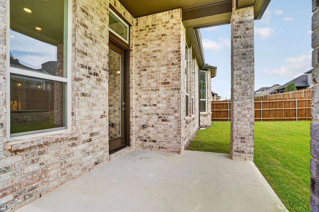 7825 Winterbloom Way Property Photo 25