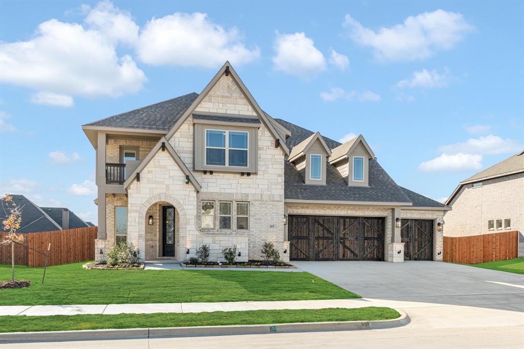 115 Tetrad Circle Property Photo 2