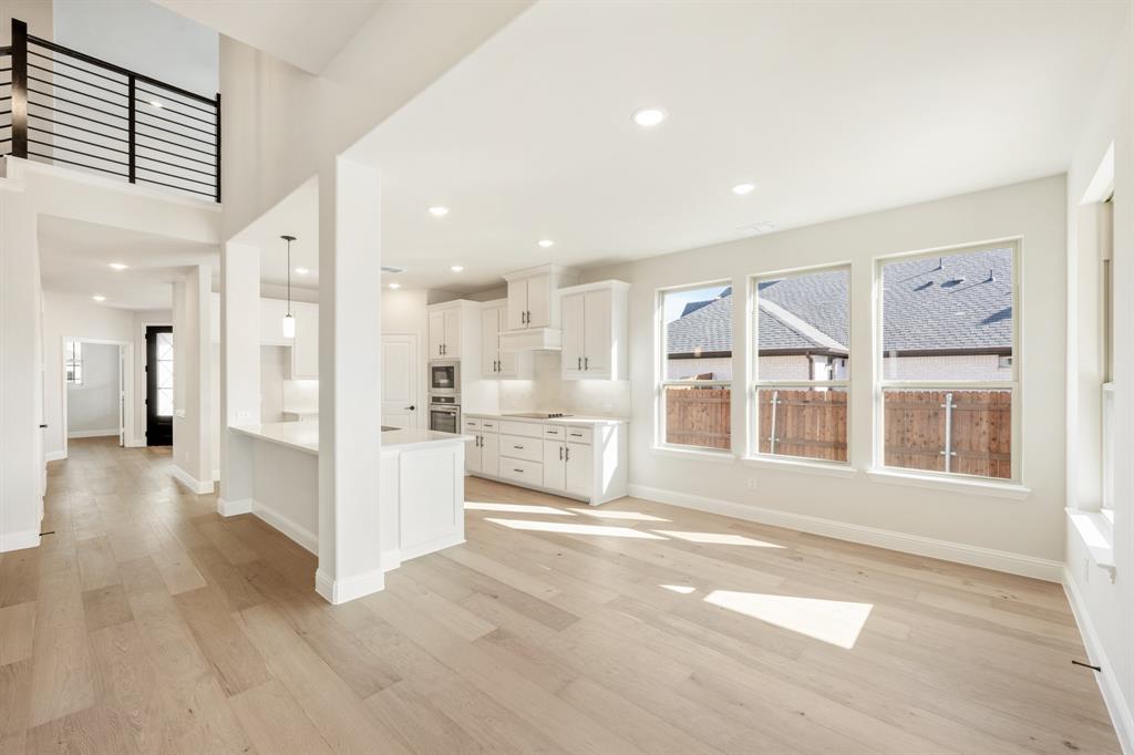 115 Tetrad Circle Property Photo 13