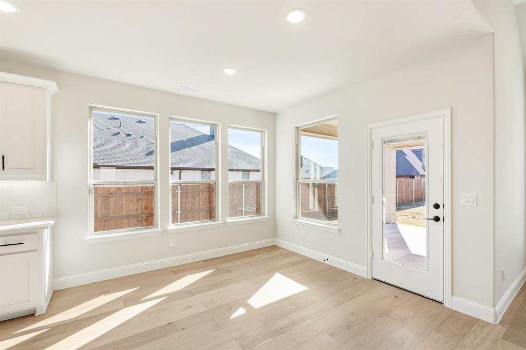 115 Tetrad Circle Property Photo 14