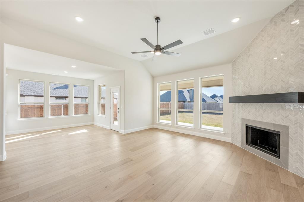 115 Tetrad Circle Property Photo 18